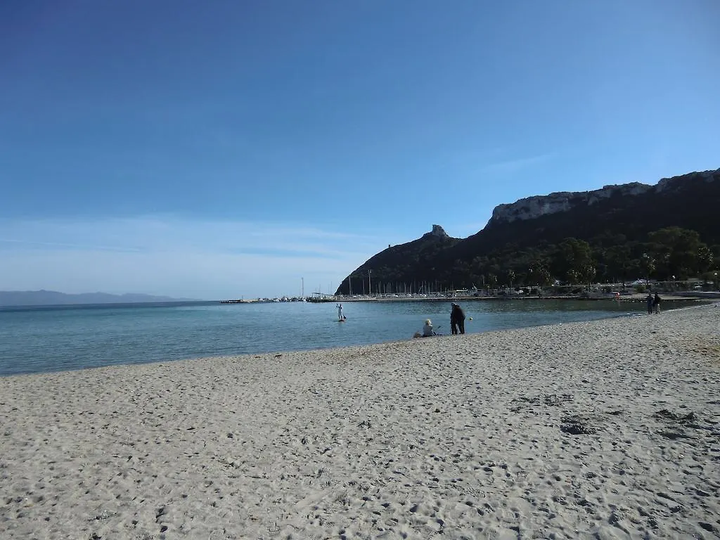 B&Beach Cagliari Guest House Appartamento